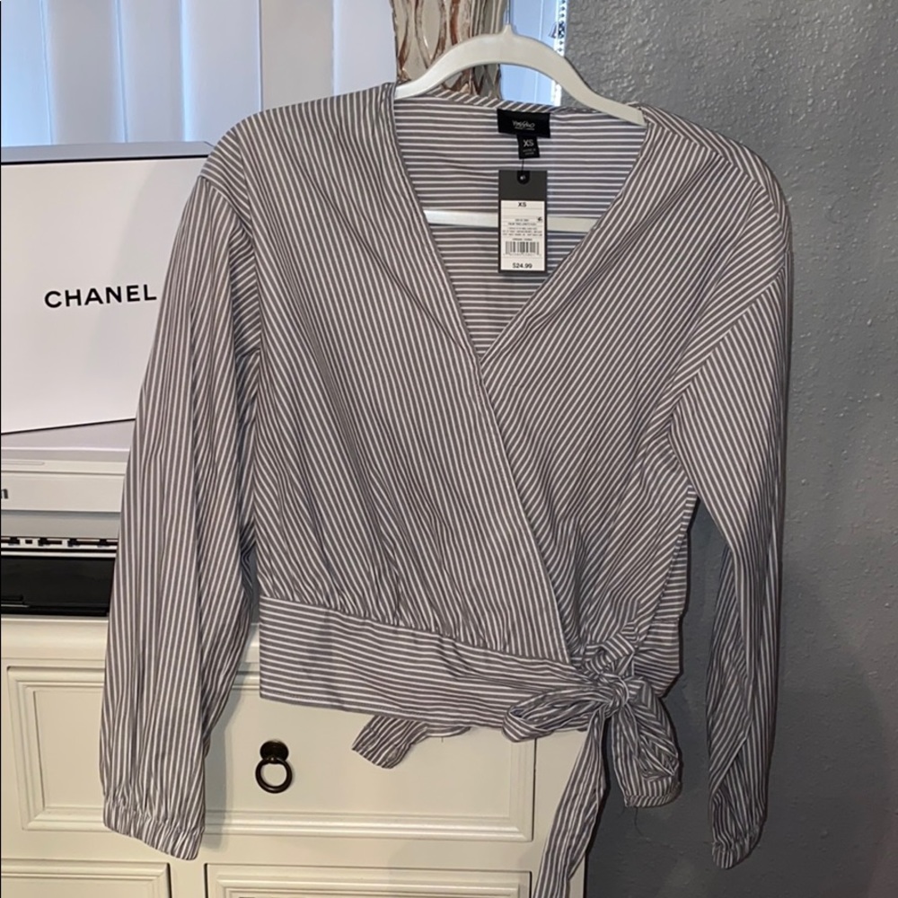NWT Mossimo Wrap top XS